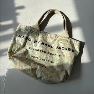 Marc by Marc Jacobs Authentic Runway Spring‎ 2009 Supply Market Tote Bag thumbnail 2