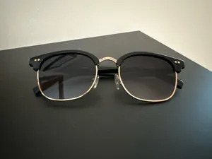 Target Women’s sunglasses thumbnail 1