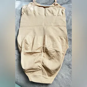 Hey shape NWOT Beige Shapewear Bodysuit MEDIUM Tan thumbnail 3