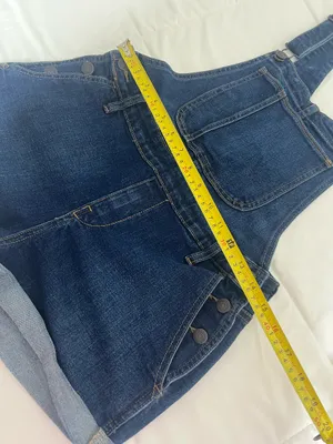 Old Navy Women’s Blue Denim Overall Shorts Dark Wash Retro Classic Trendy Size S thumbnail 4
