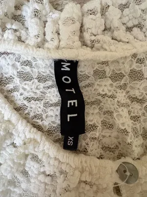 Motel Rocks Top thumbnail 2