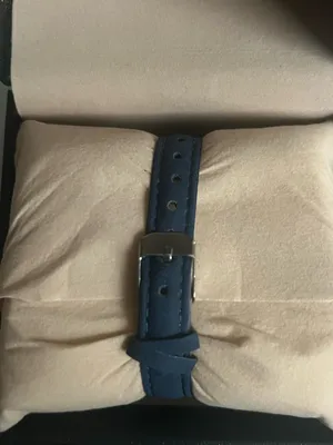 Women’s Round Rose Gold/White Navy Blue Leather Quartz Wrist Watch NWT thumbnail 3