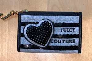 Juicy Couture wallet thumbnail 1
