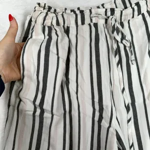 American Eagle Medium Wide Leg Pants Palazzo Flowy Striped Boho Coastal Beachy thumbnail 6