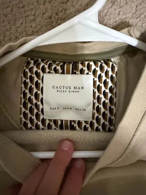 Cactus Man sweatshirt Tan Size undefined thumbnail 2