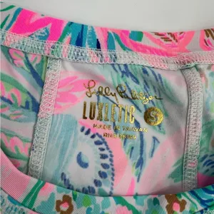 Lilly Pulitzer‎ UPF 50+ Luxletic Renay Sunguard top "Toucan Do It Better" Size S thumbnail 3