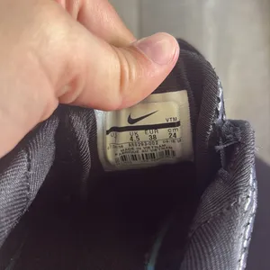 Nike Air Max 720 Size 7 Throwback Future Iridescent Green and Black Shoes thumbnail 10