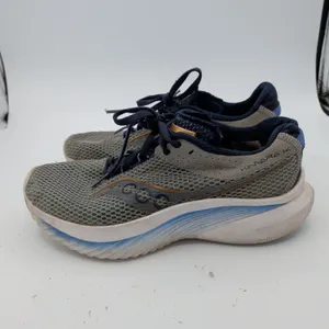 Saucony Kinvara 14 Womens Running Shoes Fog Navy S10823-15‎ Size 8.5 thumbnail 2