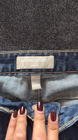 Banana Republic Capri Jeans thumbnail 2
