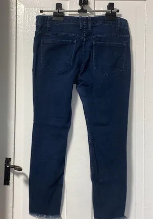 Free People Size 30 distressed denim mid rise Maggie style thumbnail 2