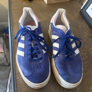 Adidas Gazelle Blue Sneakers thumbnail 3