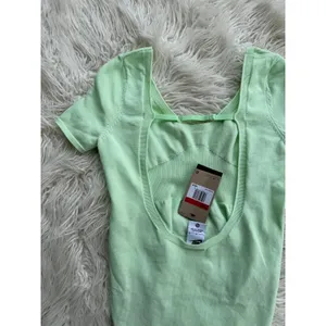 Nike Chill Knit Bodysuit Mint Green Size Large thumbnail 9