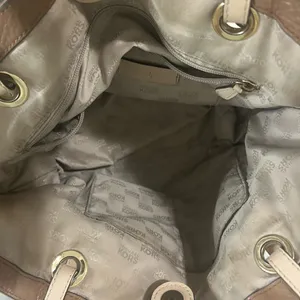 Michael Kors jet set carryall tan/cream thumbnail 6