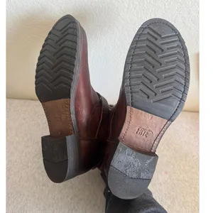 NWOT Frye Veronica Bootie in Redwood Size 7.5 thumbnail 4