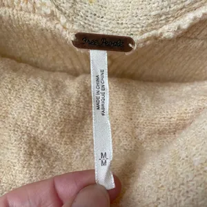 Free People Strawberry Fields Sweater Cream French Vanilla M thumbnail 5