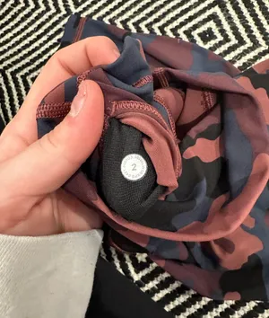 Lululemon Leggings thumbnail 3