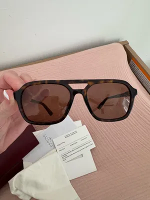 Gucci Sunglasses thumbnail 3