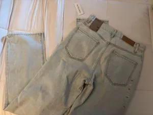 PacSun dad jeans  thumbnail 4