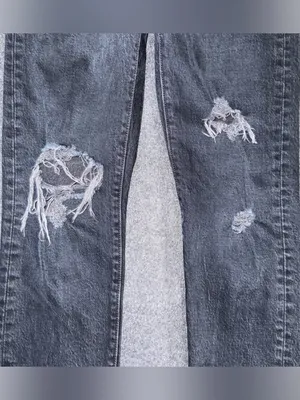 Levis Premium 501 Skinny Jeans Distressed Black Denim Button Fly High Rise 24x28 thumbnail 6