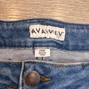Ava & Viv Womens‎ Blue Denim Button Fly Cutoff Shorts Plus Size 24W Fold Over thumbnail 3