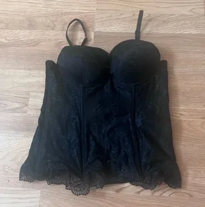 Frederick’s of Hollywood Black Lace Corset thumbnail 1