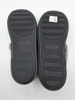 Skechers Womens Cozy Campfire Team Toasty plush gray faux Suede Fur Sz 8 black thumbnail 7
