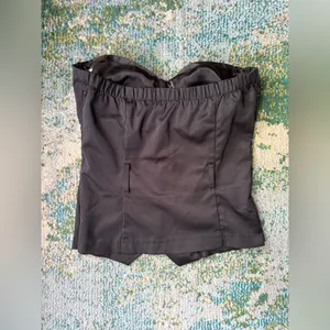 Y2K Charlotte Russe pinstriped black tuxedo tube top, size medium thumbnail 2