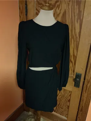 LucyParis Black Cutout Mini Dress Long Sleeve Side Twist Cocktail Party Size M thumbnail 7