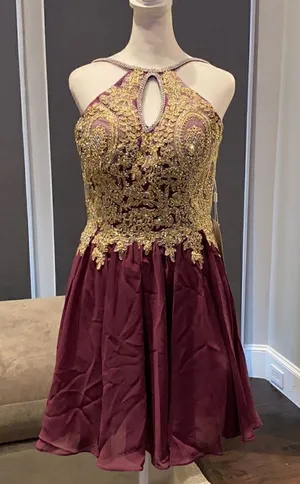 Women’s Prom or Party Dress NWT *READ DESCRIPTION** thumbnail 1