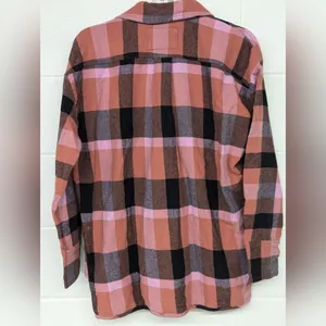 New Izzy Cargo Shirt checkered pink black Free People szS flannel plaid … thumbnail 4