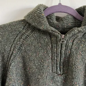 J Crew green pullover (men’s size small) thumbnail 5