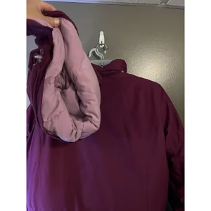 L.L.Bean Goosedown Coat Womens Large Purple Hooded Gore-Tex Down Parka Faux Fur thumbnail 11