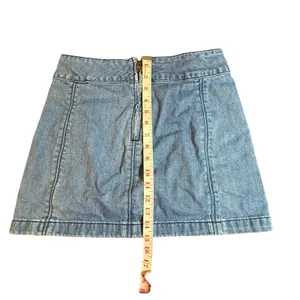 Free People Light Wash Denim Mini Skirt‎ Blue Cotton Back Zip Size 6 OB486618 thumbnail 3