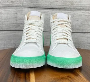 Nike Blazer 77 Women’s Mid Chenille Swoosh thumbnail 7