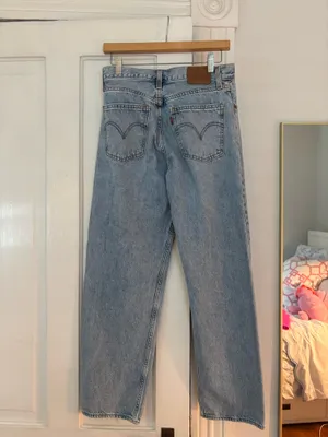 Levi’s Straight Leg Jeans thumbnail 2