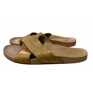 OluKai‎ Kipe'a Olu Slip On Slide Sandals Golden Harvest Women's Size 11 thumbnail 3
