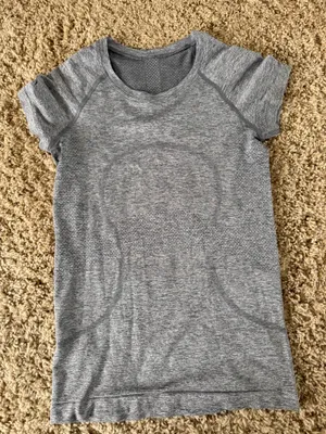 Lululemon align shirt thumbnail 1