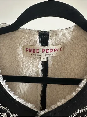 NWT Free People Travelers Reversible Black Leather Vest thumbnail 7