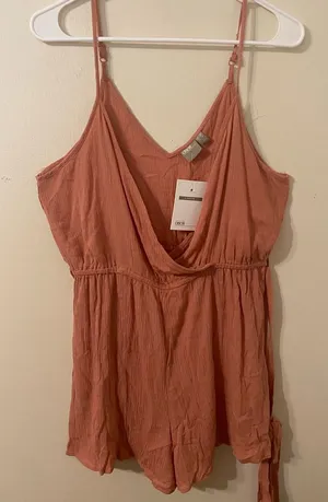 New NWT Asos Design Red Orange Sleeveless Romper‎ Size 8P 8 Petite thumbnail 1