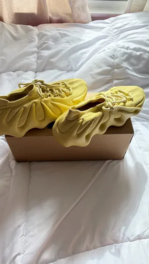 yeezy 450 thumbnail 4