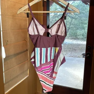 NWT Cupshe Cutout Knot One Piece Swimsuit Multicolor High Waist Size Small thumbnail 11