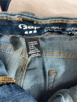 GAP 1969• Straight leg dark denim jeans• Sz 12 thumbnail 5
