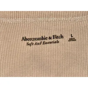 Abercrombie & Fitch Soft A&F Essentials Tan Ribbed Knit Cropped Tank Top Size M thumbnail 3