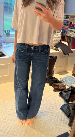 Aritzia Denim Forum ’90s Ultra Lo-Rise Baggy Jean Dark Blue Size 24 thumbnail 1