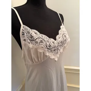 Vintage Maxi Nightgown Lace Trim Front Slit Slip Dress Coquette Bridal Lingerie thumbnail 2