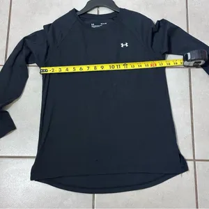 Under Armour Women Black Long Sleeve Loose T-shirt Size Small.‎ thumbnail 7
