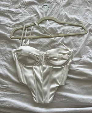 White Satin Bustier Corset Size M thumbnail 1