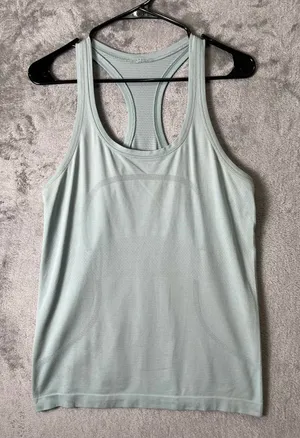 Lululemon Swiftly Tech Racerback Tank Top Hazy Jade Muted Sage Green Tone Size 8 thumbnail 1