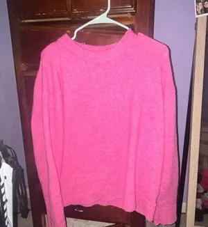 American Eagle Pink oversized  sweater! thumbnail 1