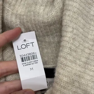 NEW LOFT Cowl Neck Soft Lightweight Sweater Dress in Ivory / Off White - Size M thumbnail 4